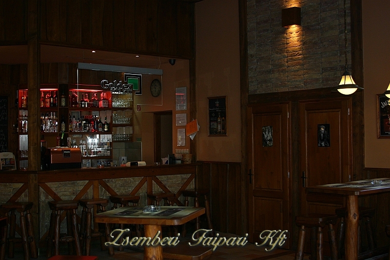 Center söröző Csongrád - 23.jpg